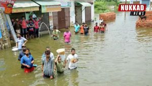 Flood in Noida water level of Hindon river 