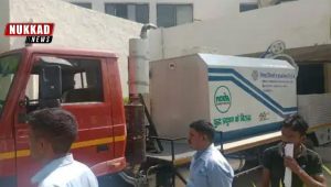 Noida gets truck mounted water sprinkler Noida gets truck mounted water sprinkler